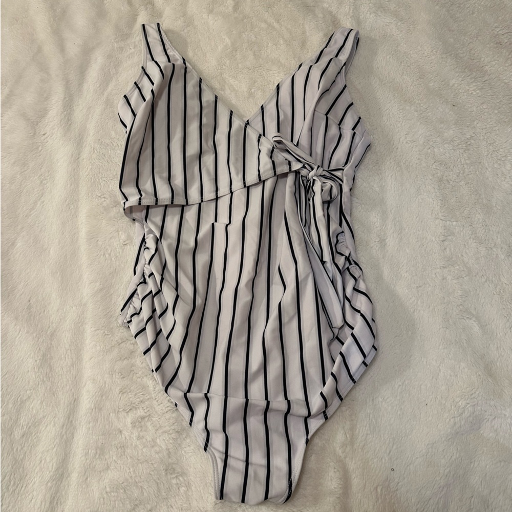 Striped One-Piece Swimsuit | Size M